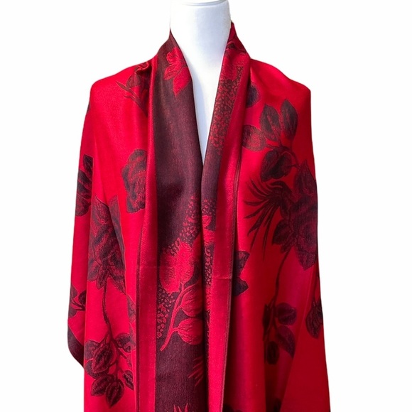Red Chili Pashmina Silk Scarf/ Shawl NEW - Picture 6 of 8